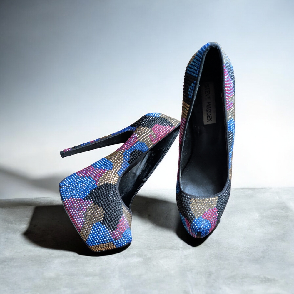 Steve Madden Vibrant Blue and Pink Heels